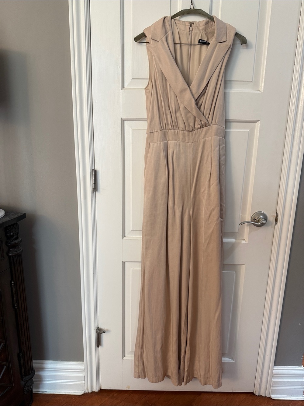 Express Tailored Blazer in Light Beige